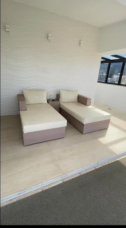 Apto Com Vista Mar, Piscina, Sauna, Academia E Servicos De Limpeza Río de Janeiro